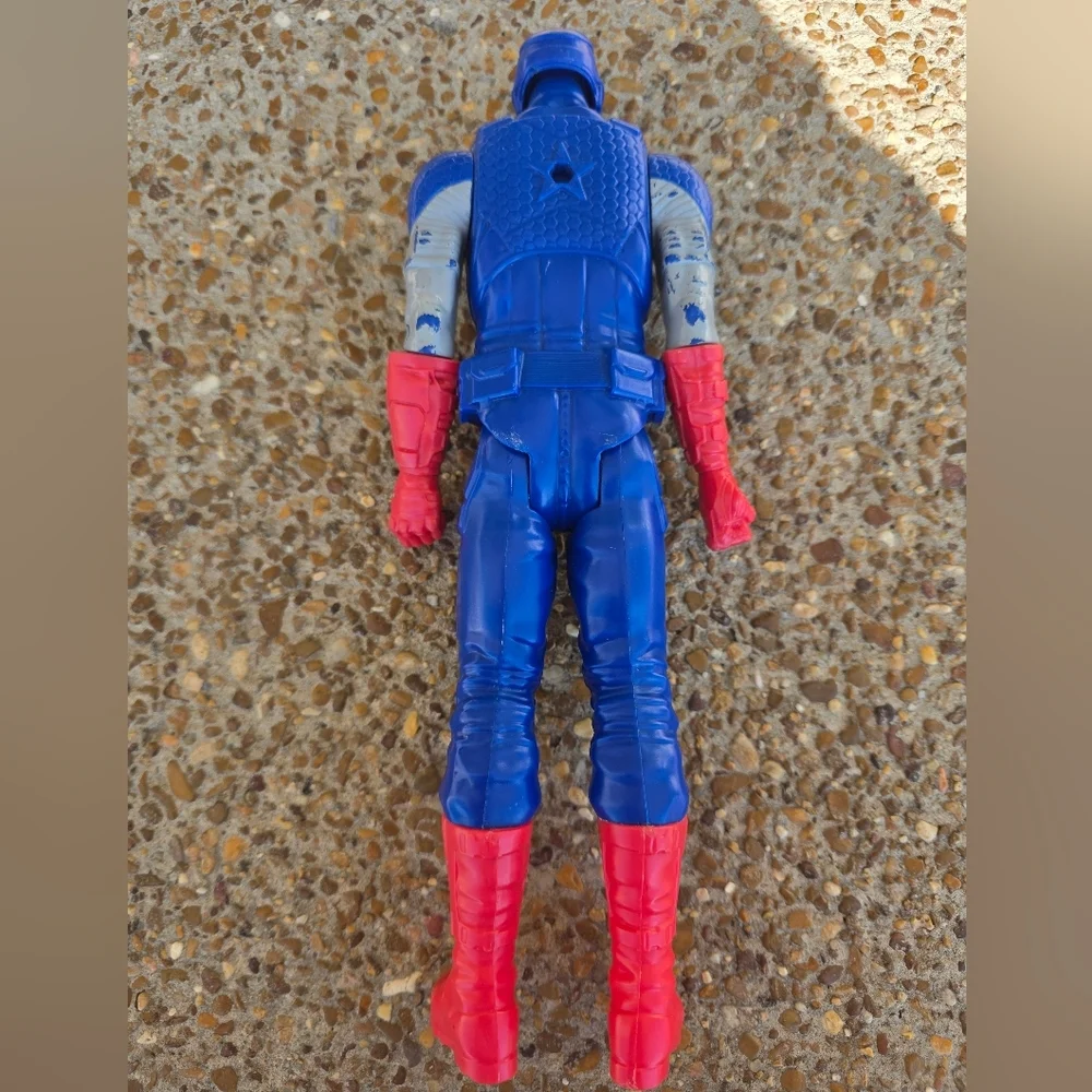 Hasbro Marvel Titan Hero Series Spider-Man And Captain America action Figure - Picture 4 of 12